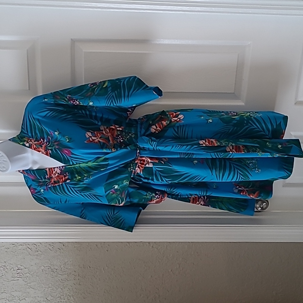 Soma 3 Piece Pajamas & Robe Set Size Large